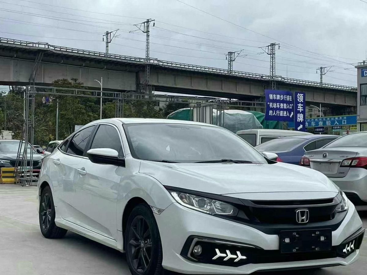 本田 思域  2021款 HATCHBACK 220TURBO CVT新銳控圖片