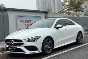 奔驰CLA级 奔驰 CLA 260 4MATIC