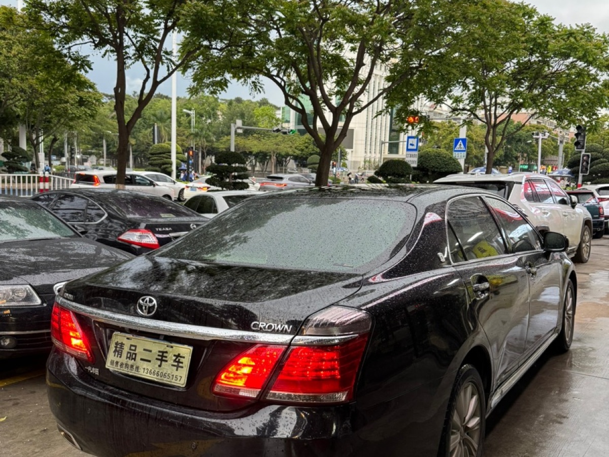丰田 皇冠  2015款 2.5L 尊享版图片