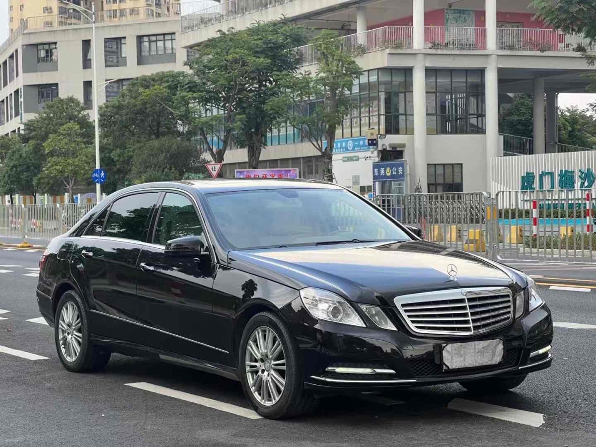 奔馳 奔馳E級  2014款 改款 E 260 L 豪華型圖片