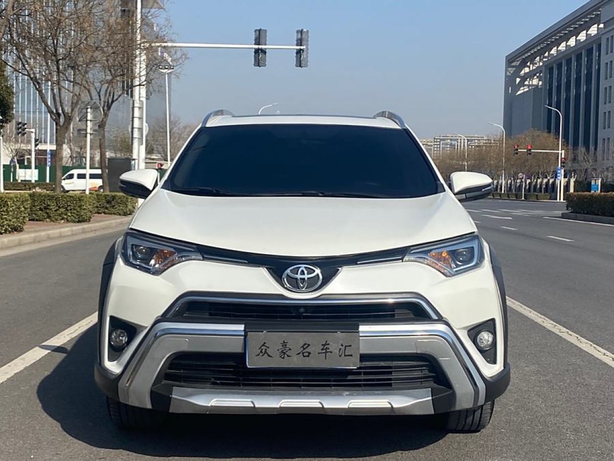 豐田 RAV4榮放  2019款 2.0L CVT兩驅(qū)風(fēng)尚X限量版 國(guó)VI圖片