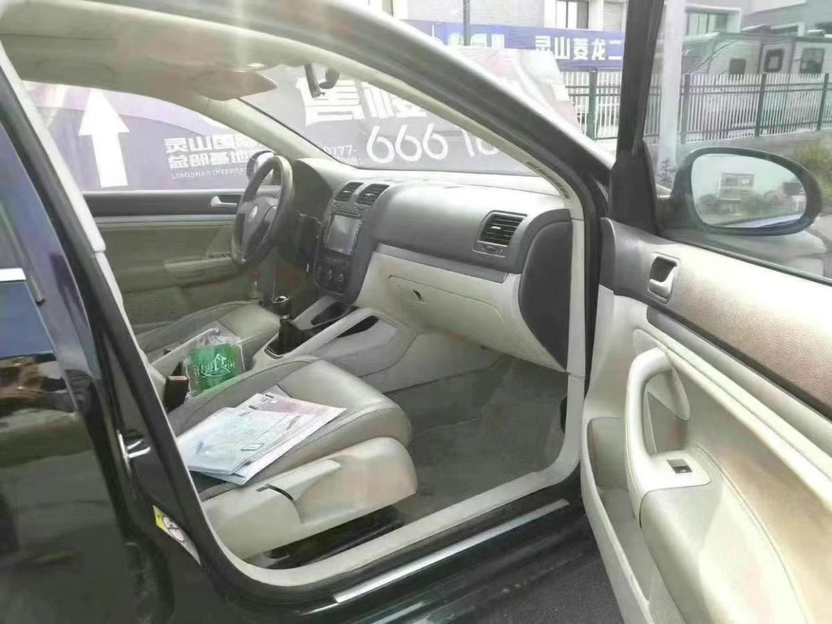 大眾 速騰  2011款 1.4TSI 手動(dòng)技術(shù)型圖片
