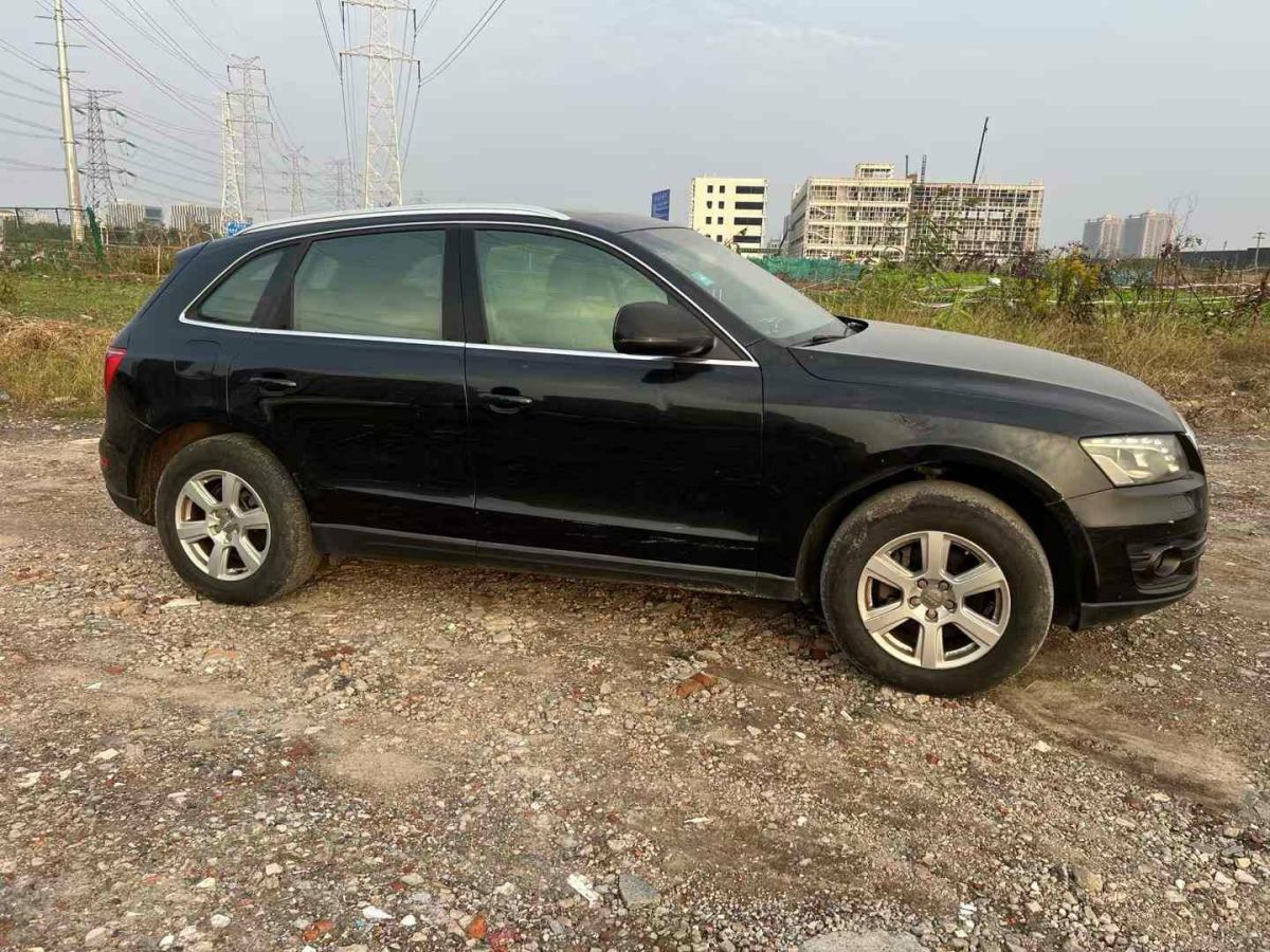 奧迪 奧迪Q5  2013款 Q5 3.0TFSI 45TFSI Quattro 運(yùn)動(dòng)型圖片