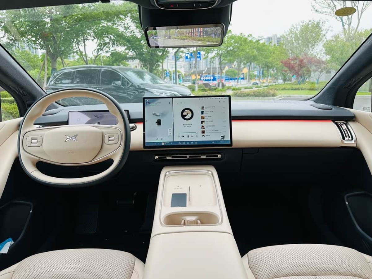 小鵬 小鵬P7+  2024款 長續(xù)航 Max圖片