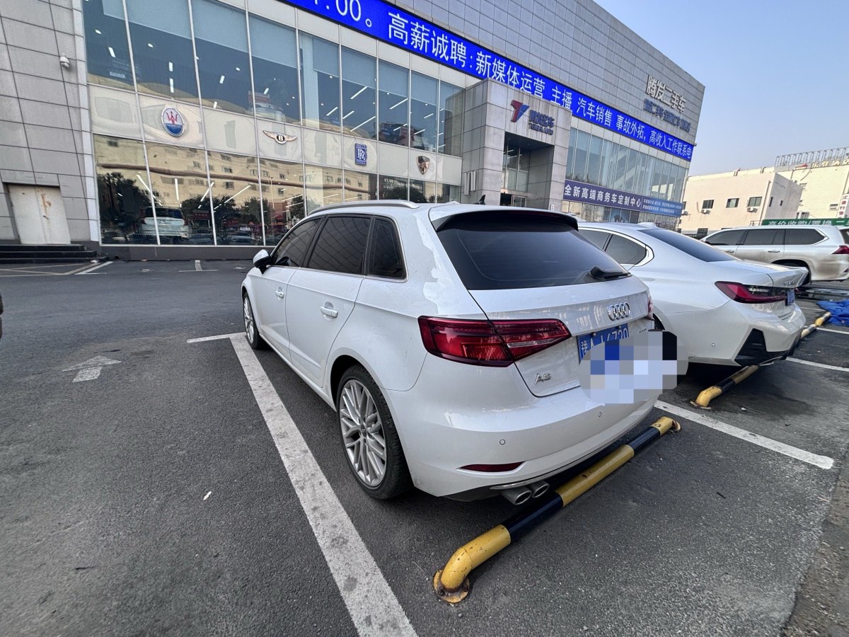 奧迪 奧迪A3  2019款 Sportback 35 TFSI 風(fēng)尚型 國VI圖片