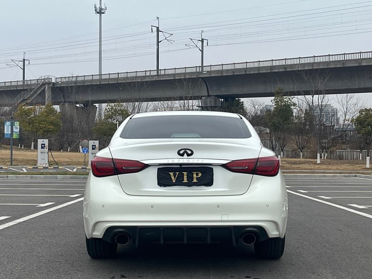 英菲尼迪 Q50L  2018款  2.0T 舒適版 國(guó)VI圖片