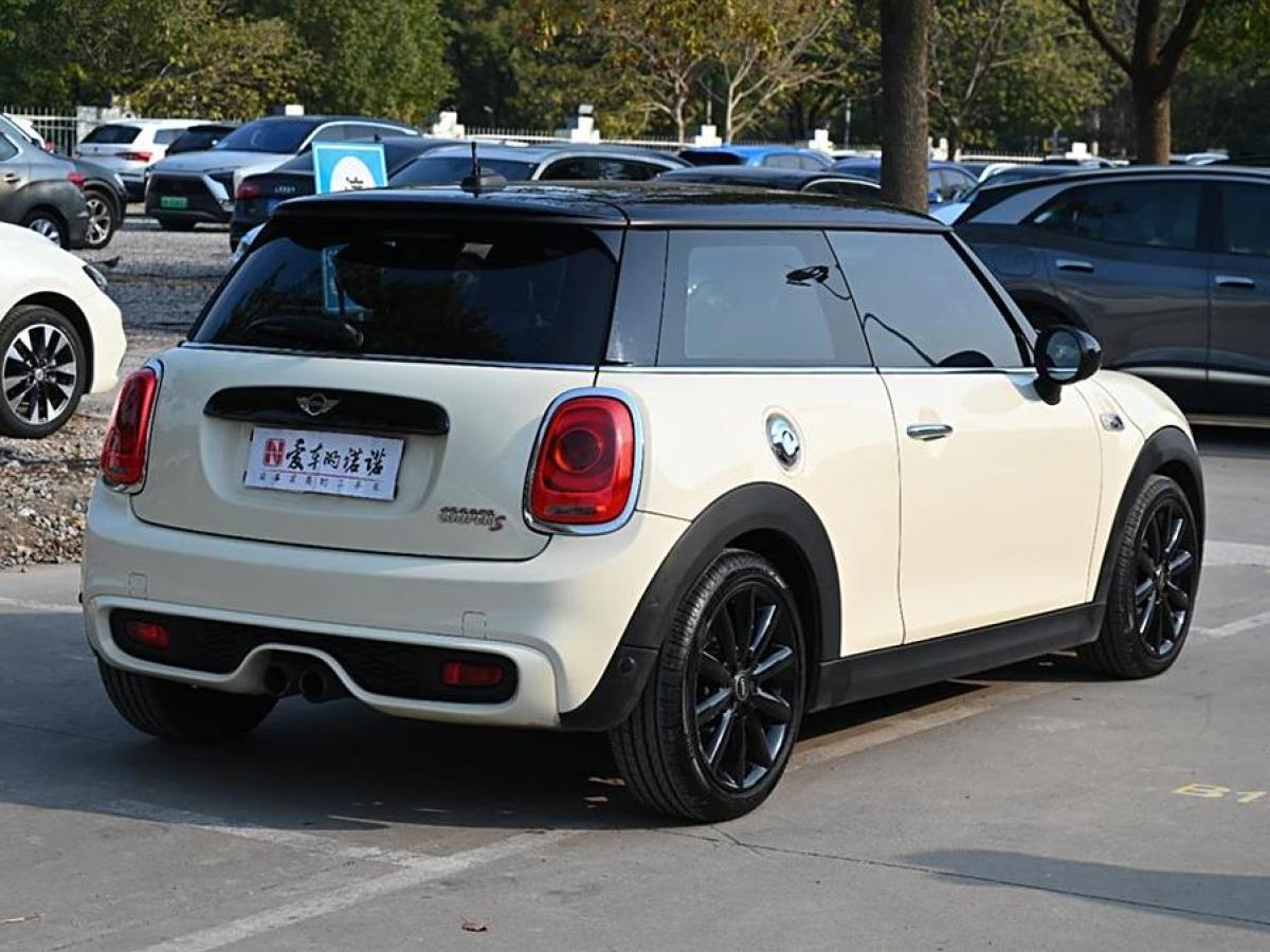 MINI MINI  2016款 2.0T COOPER S 先鋒派圖片