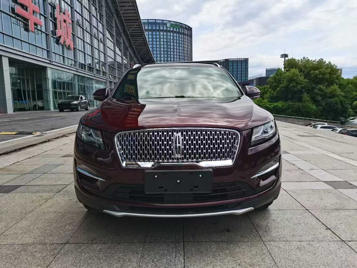 林肯 MKC  2019款 2.0T 四驅(qū)尊耀版 國(guó)V圖片