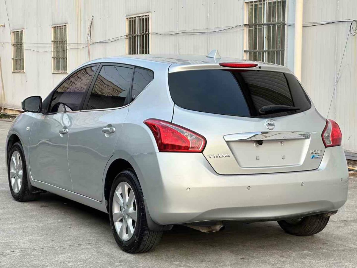 日產(chǎn) 騏達(dá)  2011款 1.6L CVT舒適型圖片