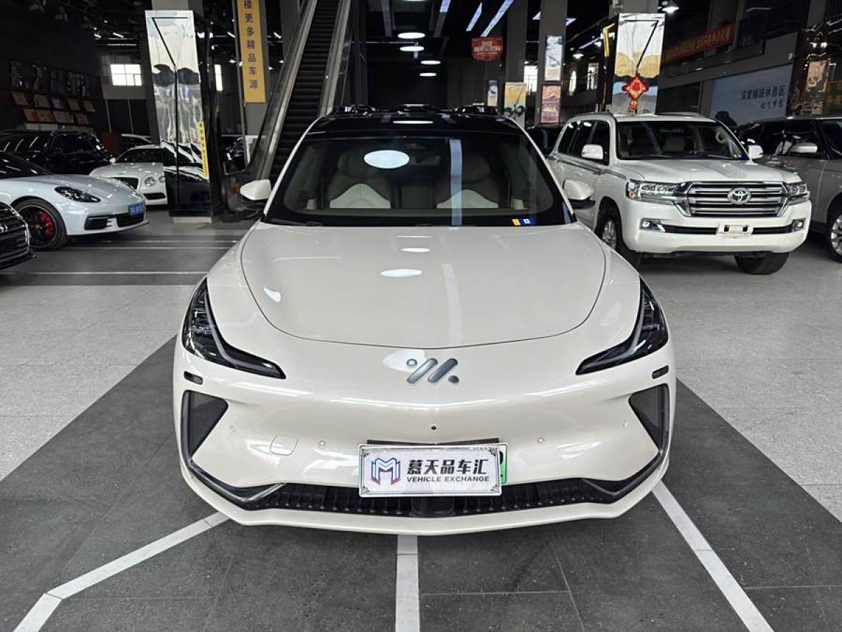 智己 智己LS7  2023款 100kWh Pro四驅(qū)版圖片