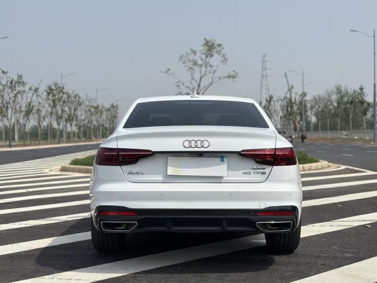 奧迪 奧迪A4L  2024款 40 TFSI 豪華動(dòng)感型圖片