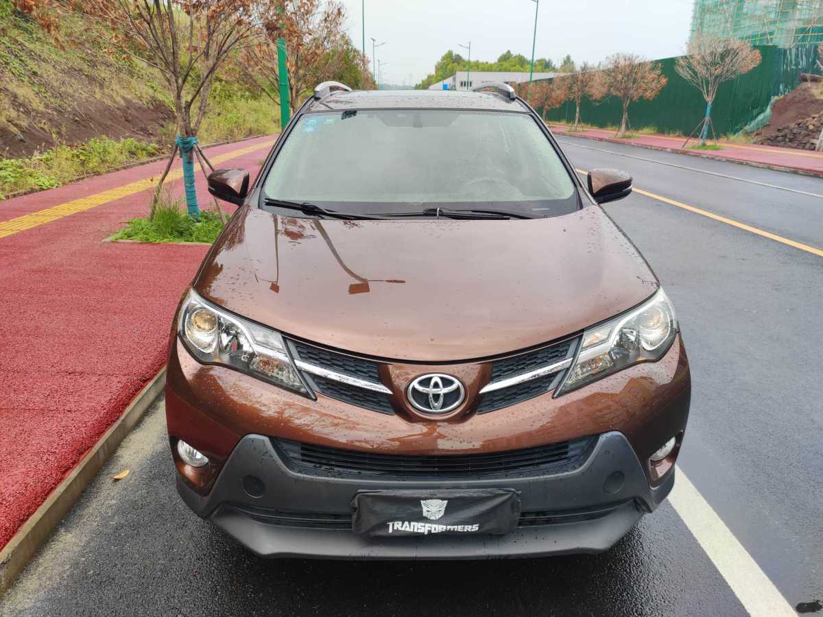 豐田 RAV4  2018款 榮放 2.0L CVT兩驅風尚版圖片