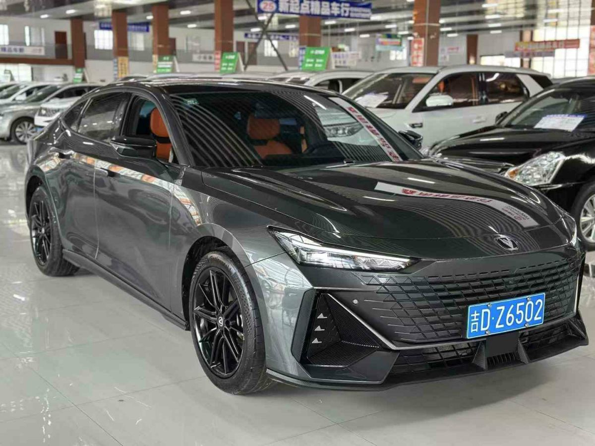 2022年1月長(zhǎng)安 長(zhǎng)安UNI-V  2022款 1.5T 卓越型