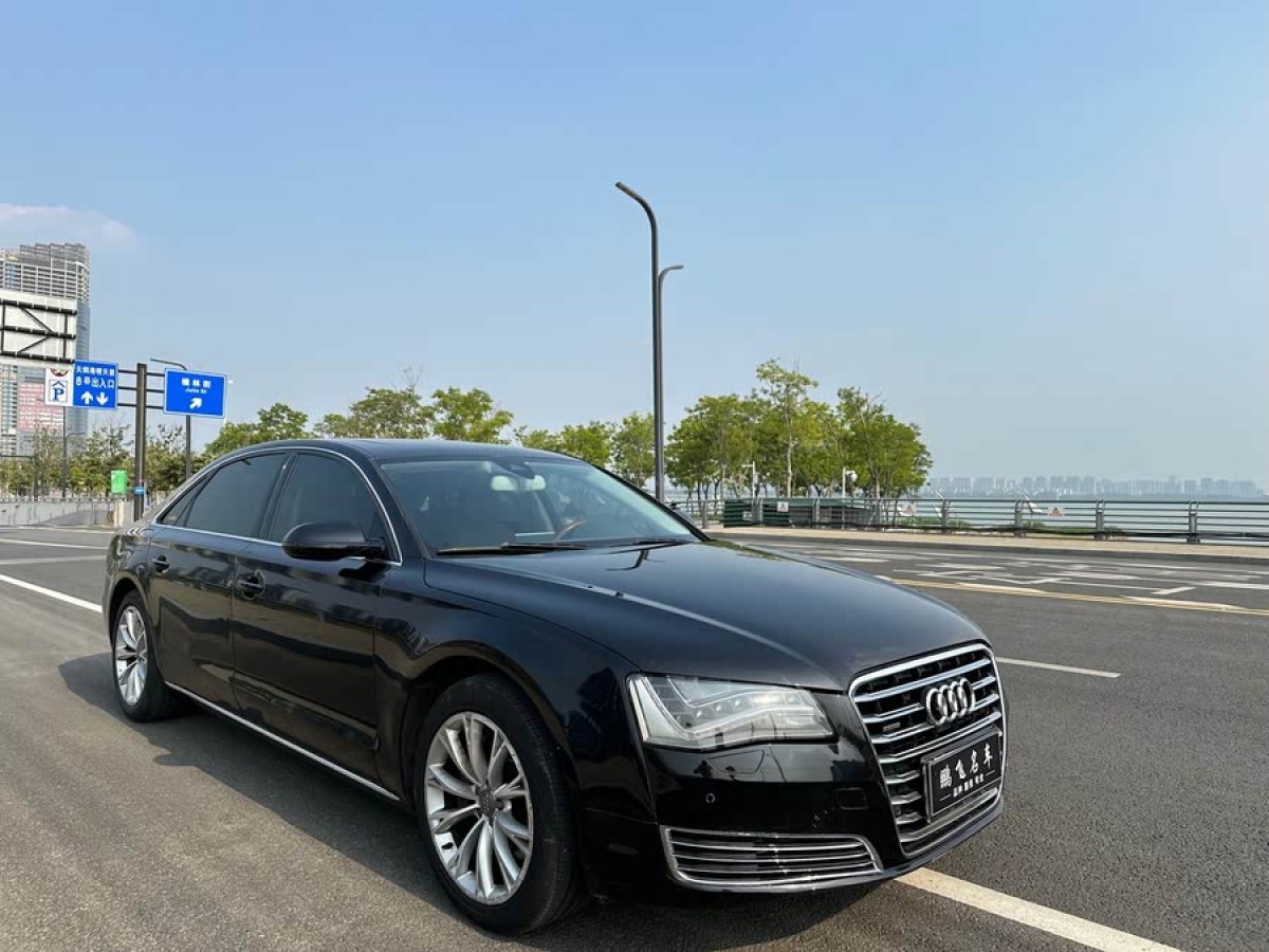奧迪 奧迪A8  2013款 A8L 55 TFSI quattro豪華型圖片