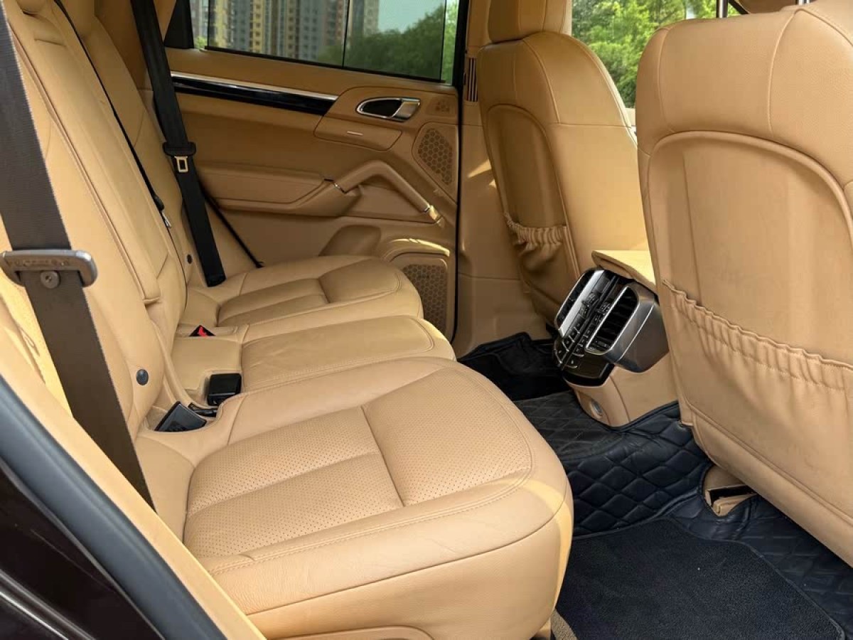 保時(shí)捷 Cayenne  2015款 Cayenne S 3.6T圖片