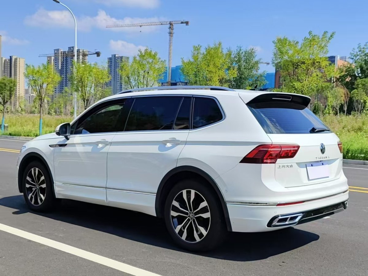 大眾 途觀L  2024款 330TSI 自動(dòng)兩驅(qū)R-Line越享版圖片