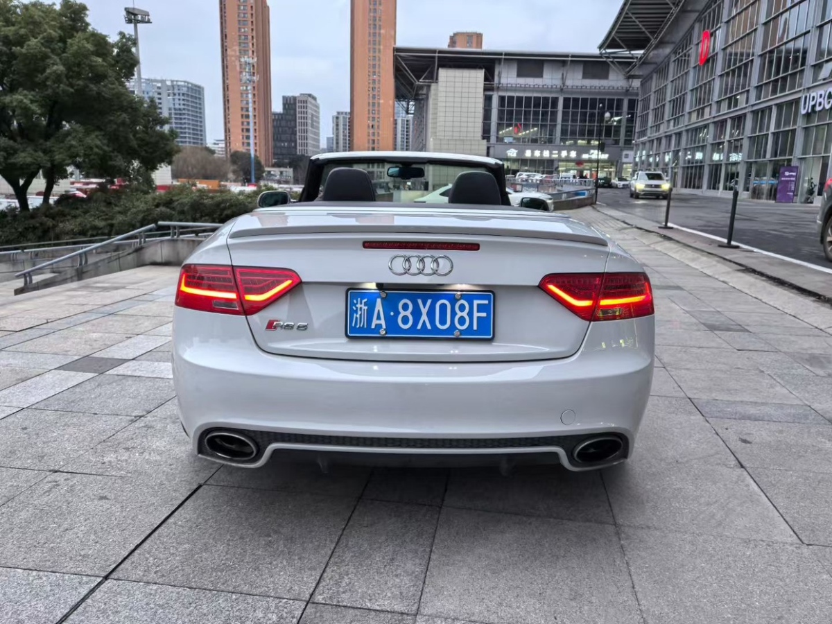 奧迪 奧迪RS 5  2013款 RS 5 Cabriolet圖片