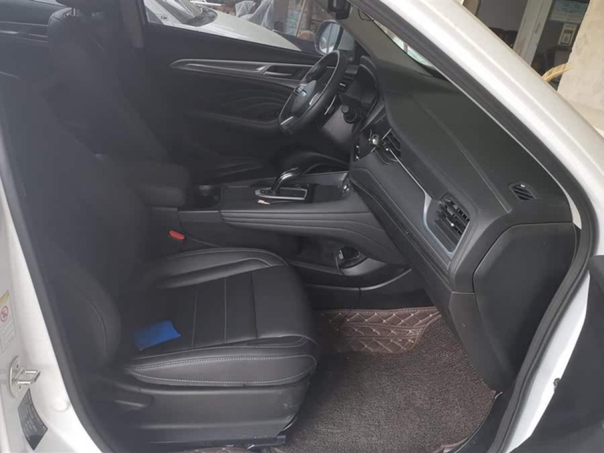 哈弗 F7  2020款 1.5T 兩驅(qū)i型圖片