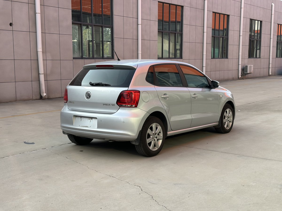 大眾 Polo  2014款 1.6L 自動豪華版圖片