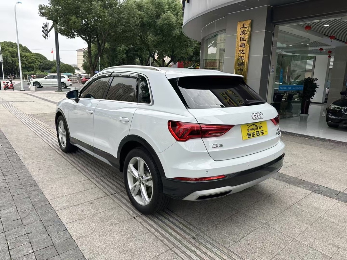 奧迪 奧迪Q3  2019款  35 TFSI 時尚致雅型圖片