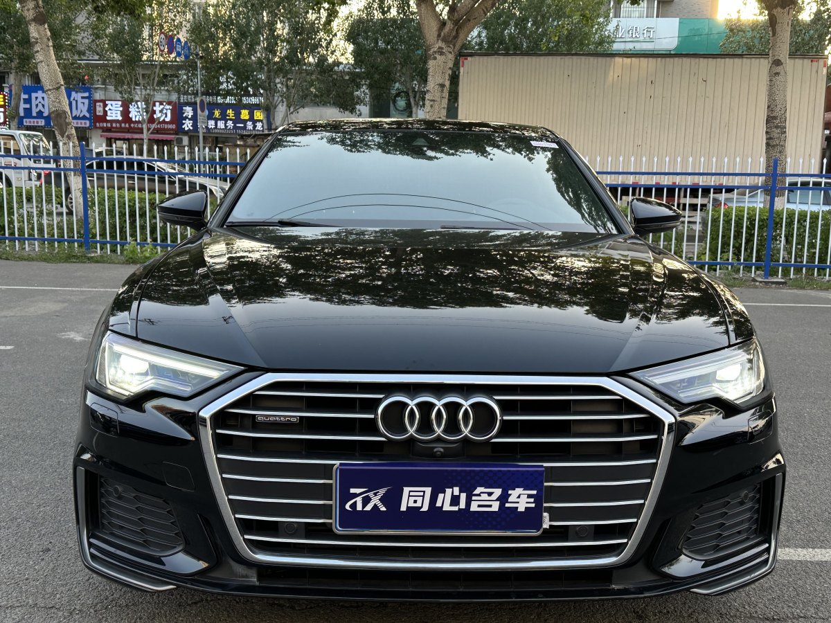 奧迪 奧迪A6L  2021款 45 TFSI quattro 臻選動(dòng)感型圖片