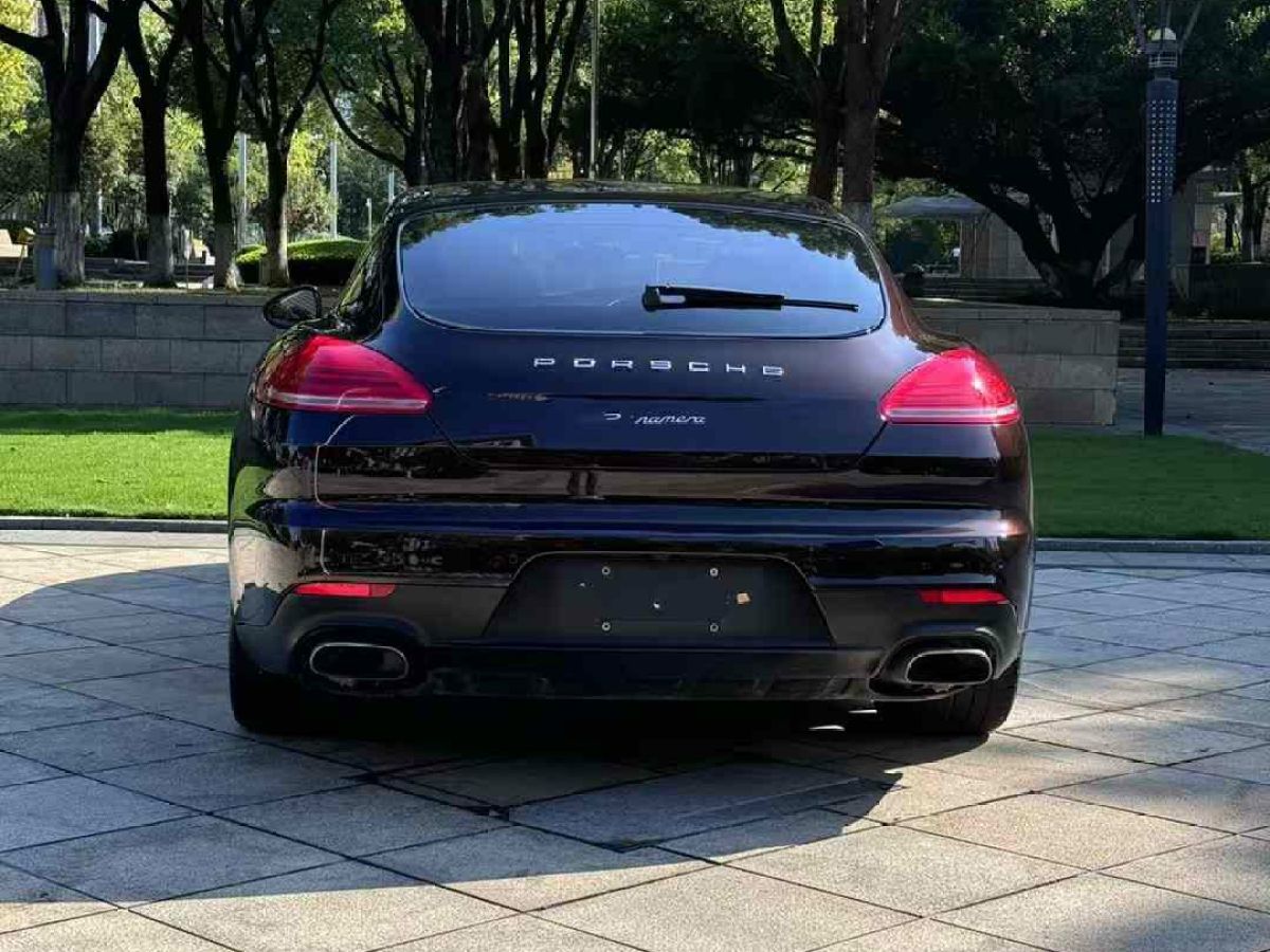 保時(shí)捷 Panamera  2015款 Panamera Exclusive Series 4.8T圖片