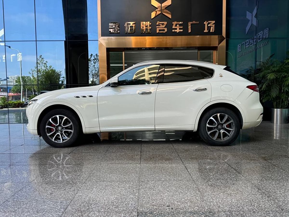 玛莎拉蒂 Levante  2016款 3.0T Levante图片