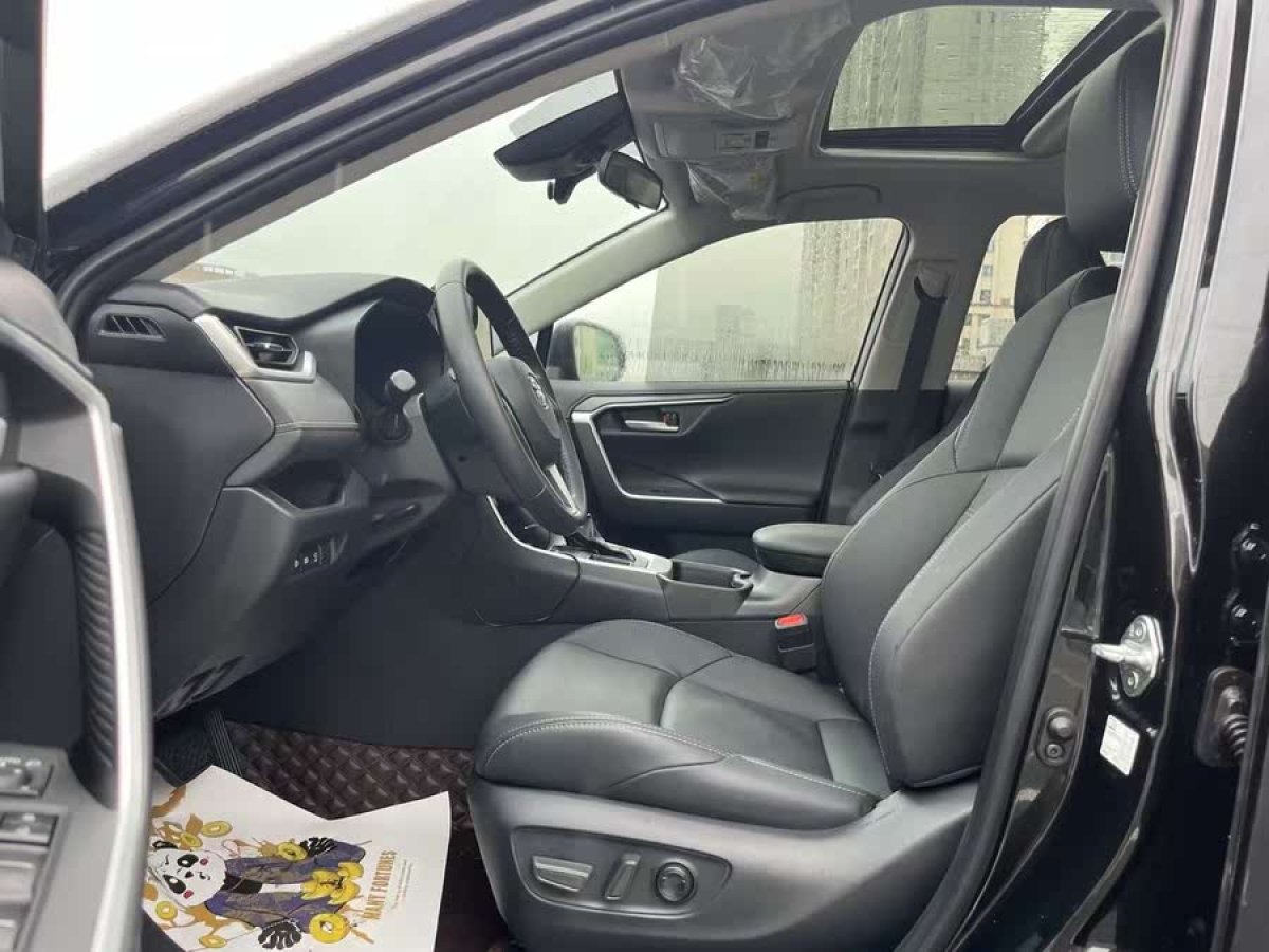豐田 威蘭達  2022款 2.0L CVT兩驅(qū)豪華版圖片