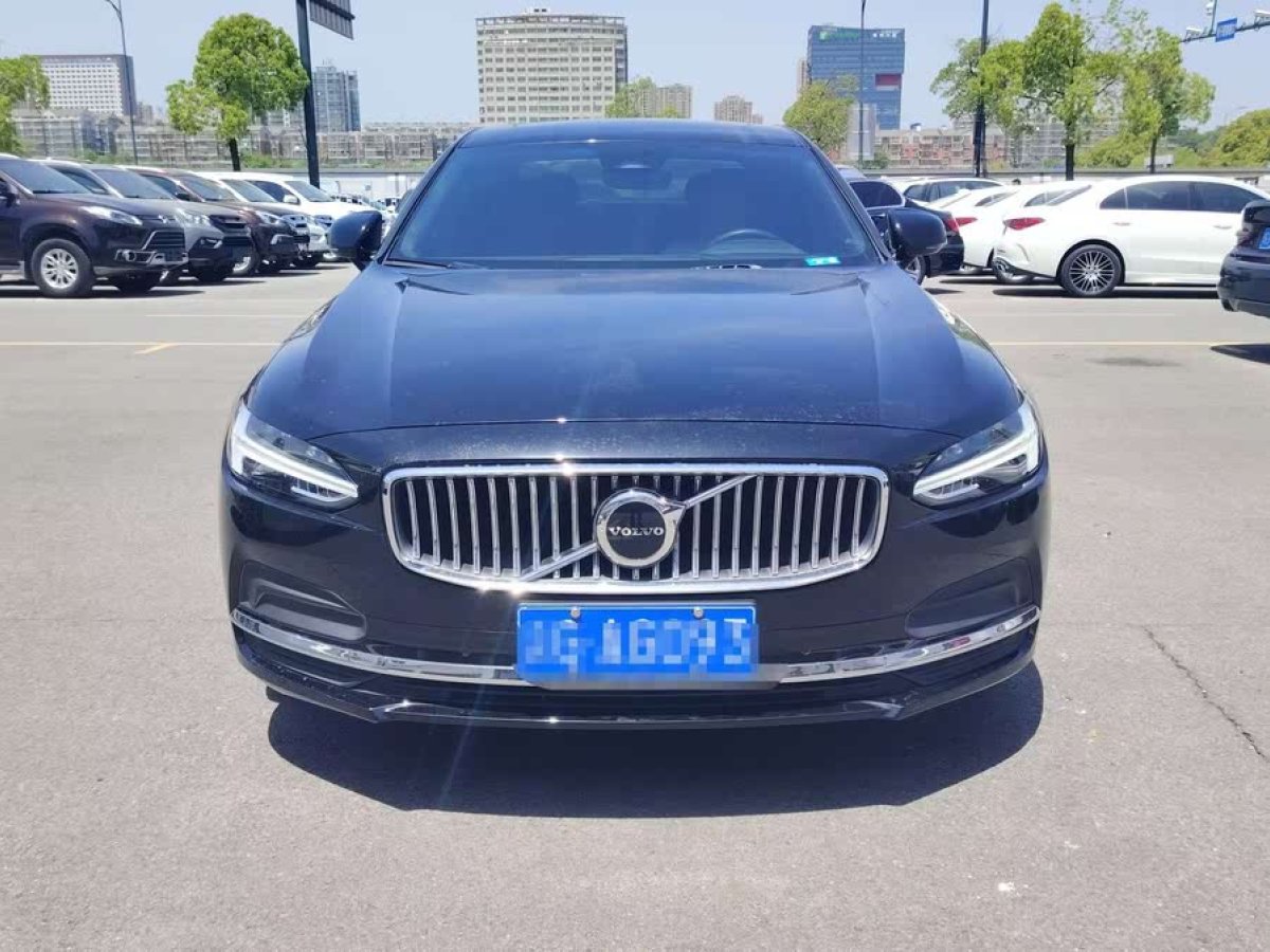 沃爾沃 S90  2021款 B5 智逸豪華版圖片