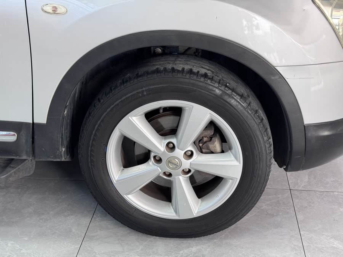 日產(chǎn) 逍客  2012款 2.0XV 雷 CVT 2WD圖片