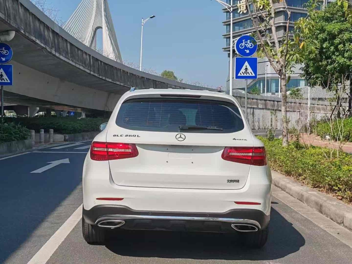 奔馳 奔馳GLC  2019款 改款 GLC 260 L 4MATIC 豪華型圖片