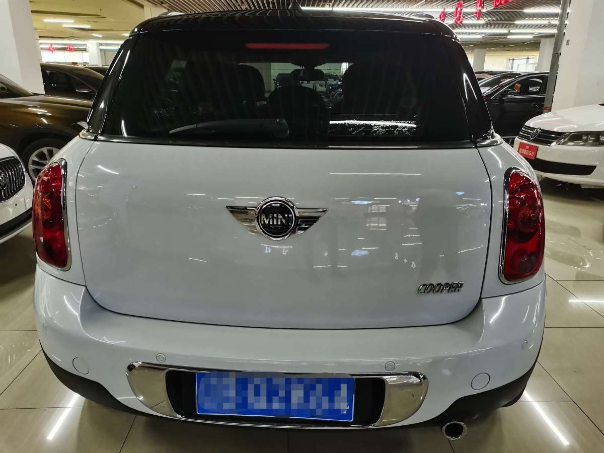 2012年1月MINI COUNTRYMAN  2011款 1.6L COOPER Excitement