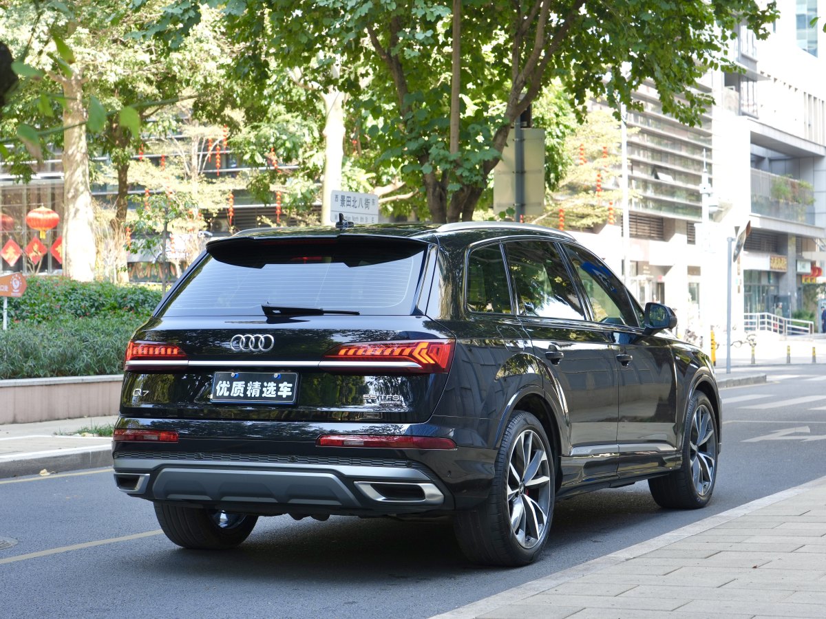 奧迪 奧迪Q7  2024款 55 TFSI quattro S line運動型圖片