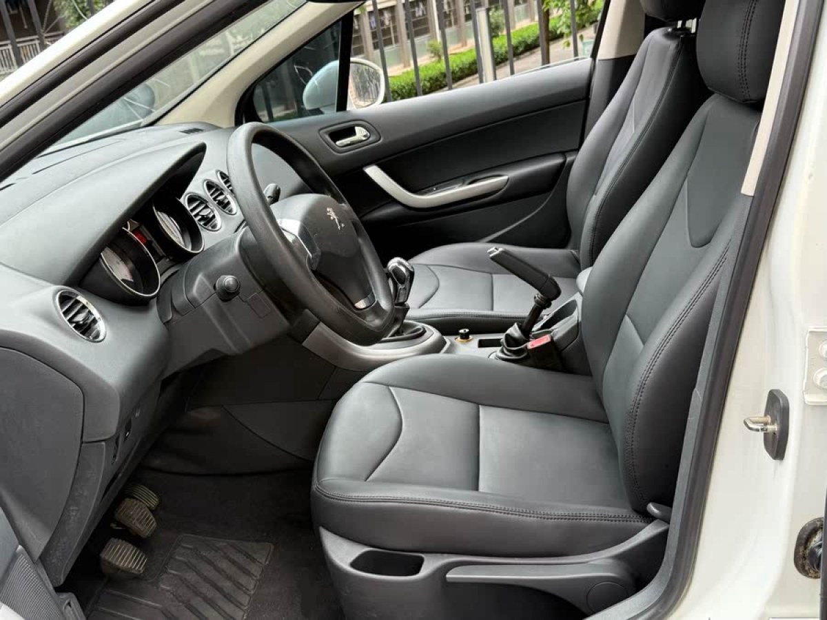 標致 408  2013款 1.6L 手動舒適版圖片