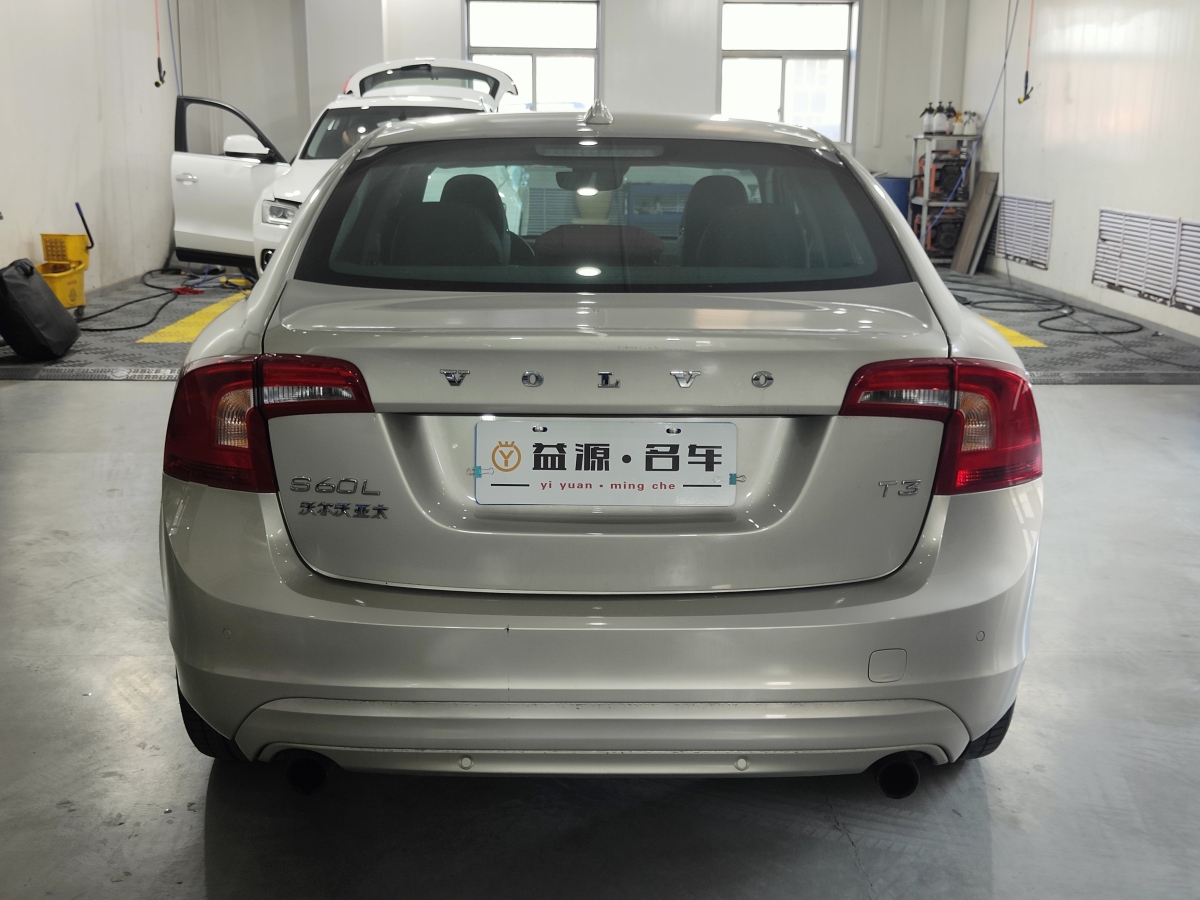 沃爾沃 S60L  2018款 T3 智進進取版圖片