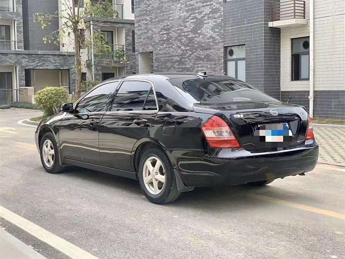 比亞迪 F6  2010款 黃金版 2.4L 自動尊貴型圖片