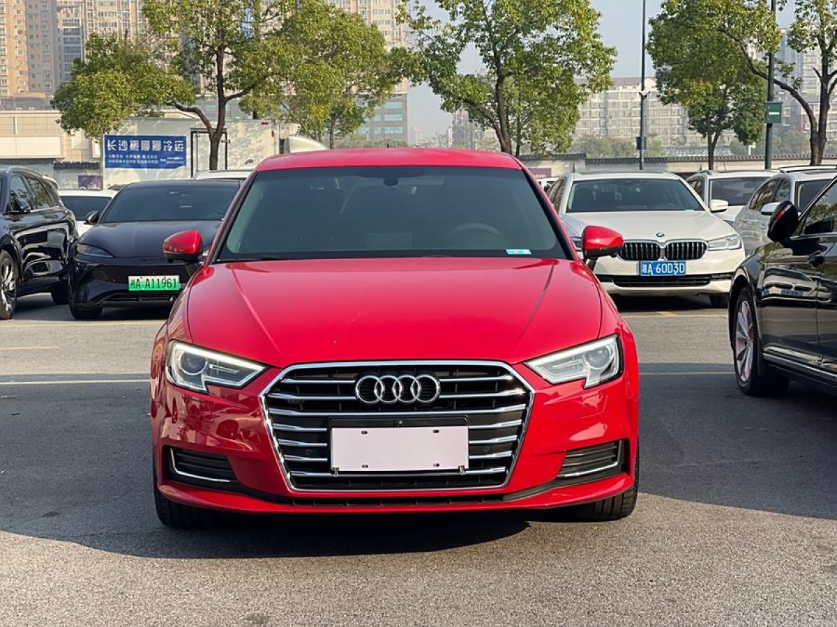 奧迪 奧迪A3  2019款 Sportback 35 TFSI 進(jìn)取型 國(guó)V圖片