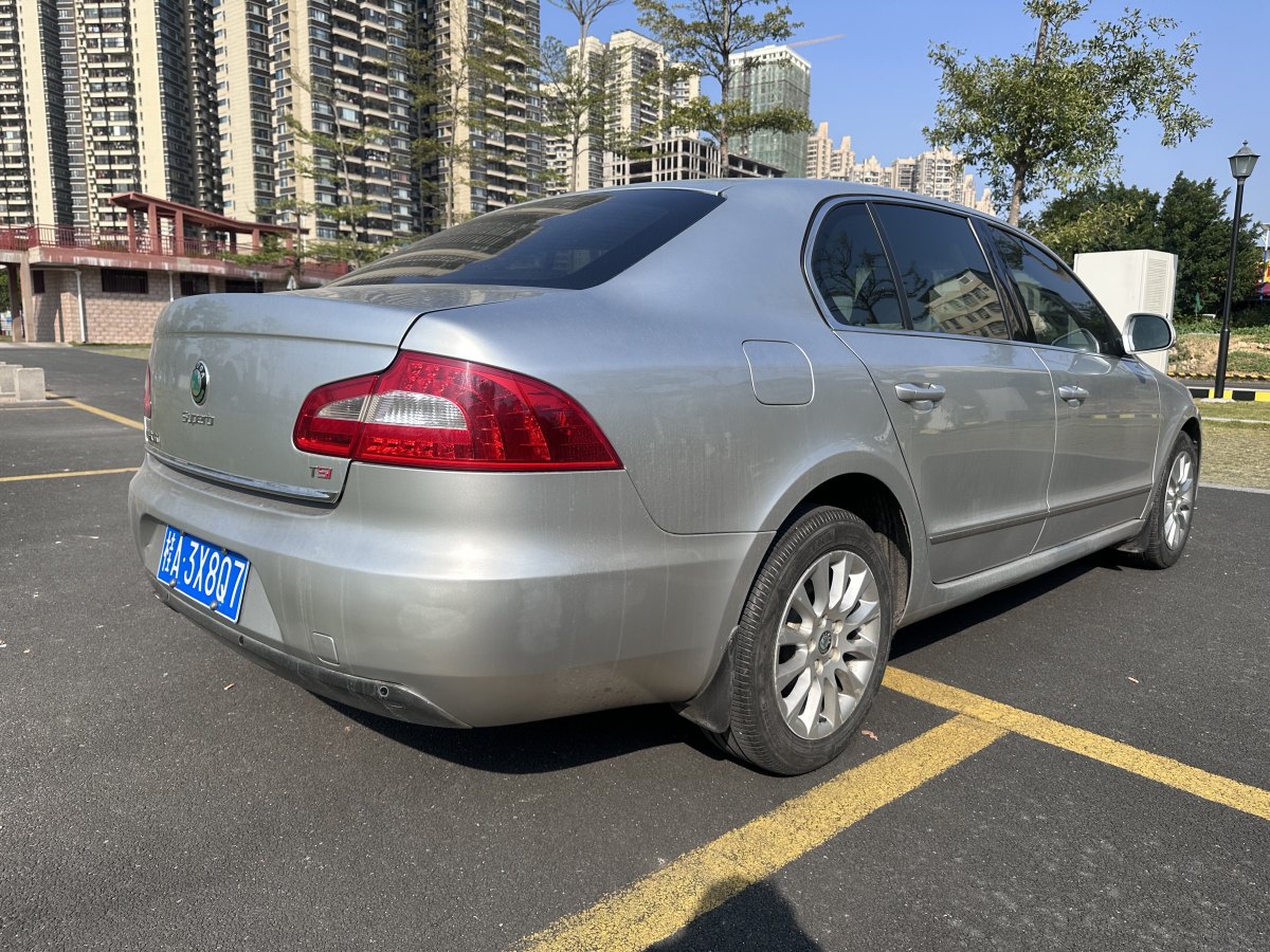 斯柯达 昊锐  2009款 1.8TSI 自动尊雅版图片