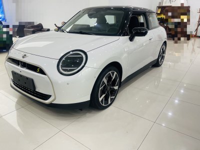 2024年6月 MINI MINI 1.5T COOPER 藝術(shù)家圖片