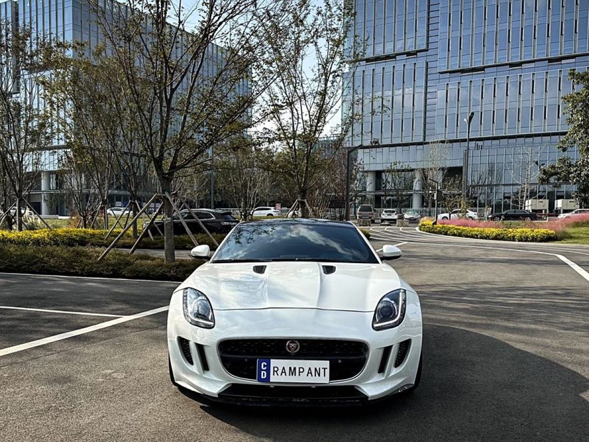 捷豹 F-TYPE  2016款 3.0T 硬頂版圖片