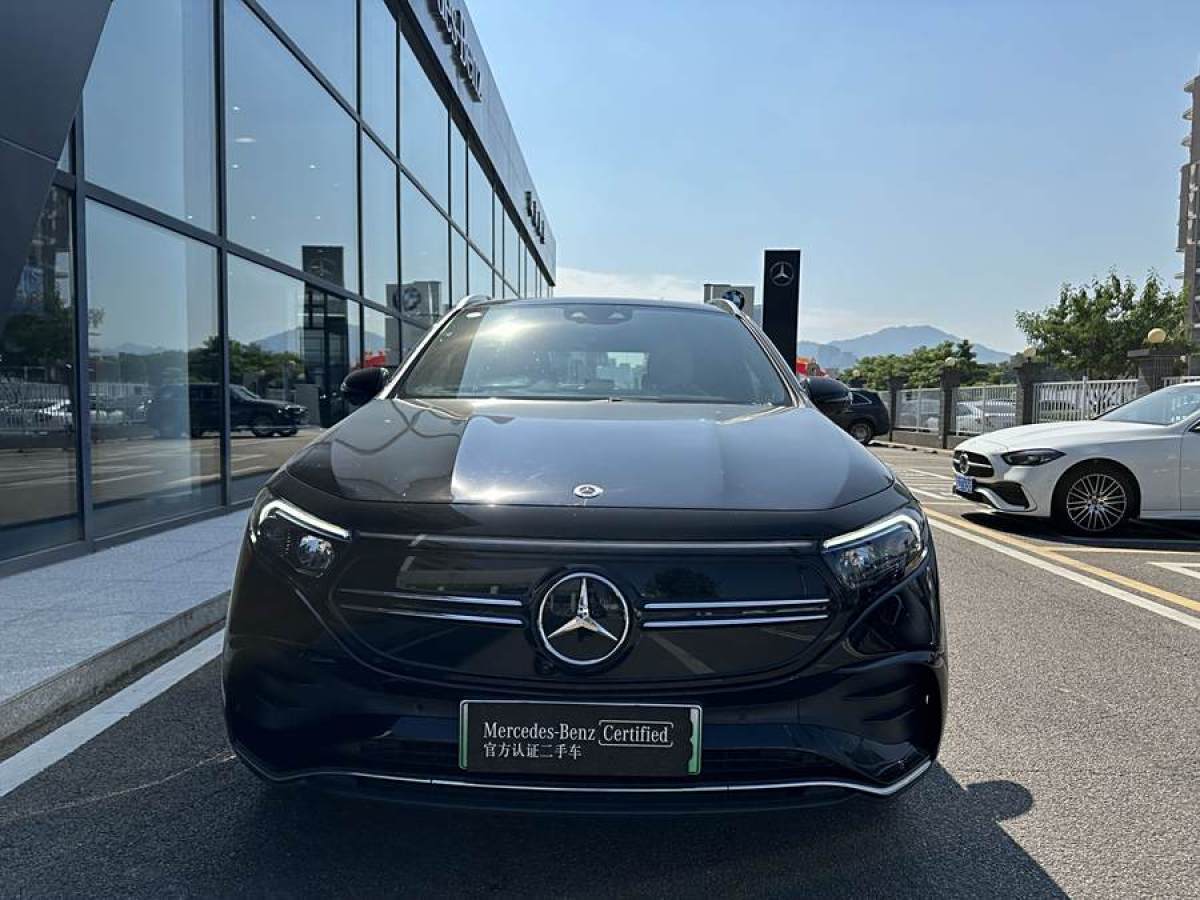 奔馳 奔馳EQA  2022款 EQA 300 4MATIC 首發(fā)特別版圖片