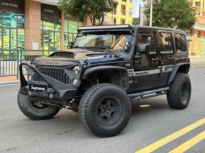 2015年6月 Jeep 牧馬人(進(jìn)口) 3.0L Sahara 四門舒享版圖片