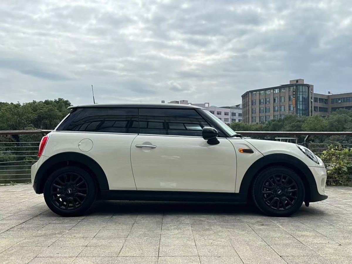 MINI CLUBMAN  2016款 改款 1.5T COOPER圖片