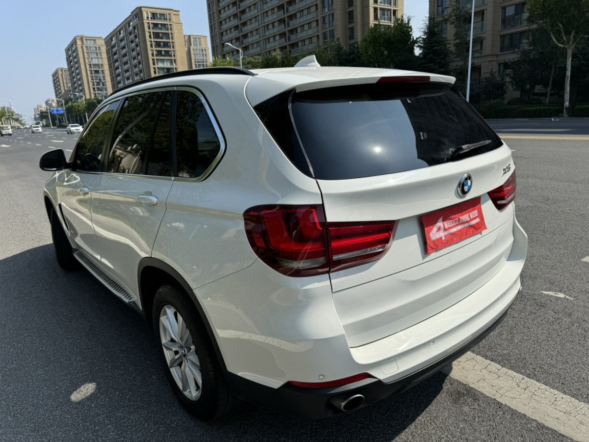 宝马 宝马X5  2022款 改款 xDrive 40Li M运动套装图片