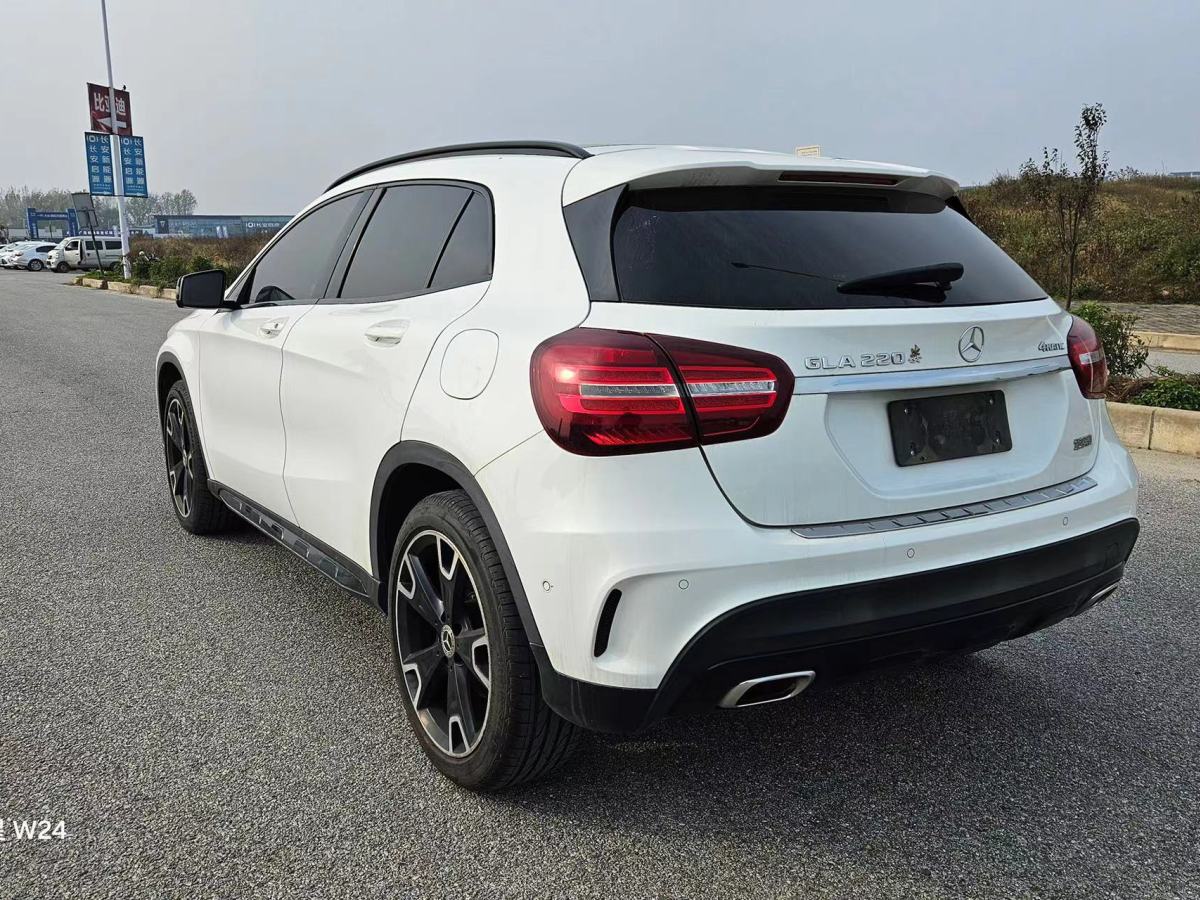 奔馳 奔馳GLA  2019款 GLA 220 4MATIC 運動型圖片