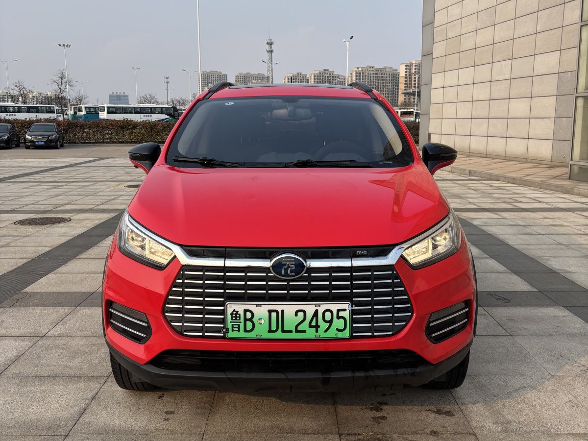 比亞迪 元新能源  2018款 EV360 智聯(lián)炫酷型圖片