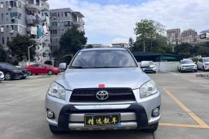 RAV4榮放 豐田 炫裝版 2.4L 手動(dòng)四驅(qū)豪華