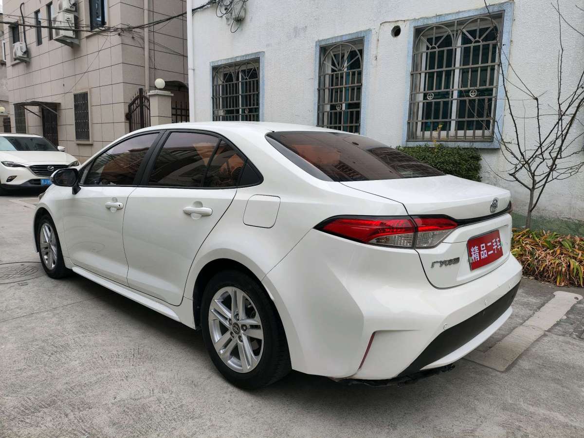 豐田 雷凌  2021款 TNGA 1.5L CVT進(jìn)取版圖片