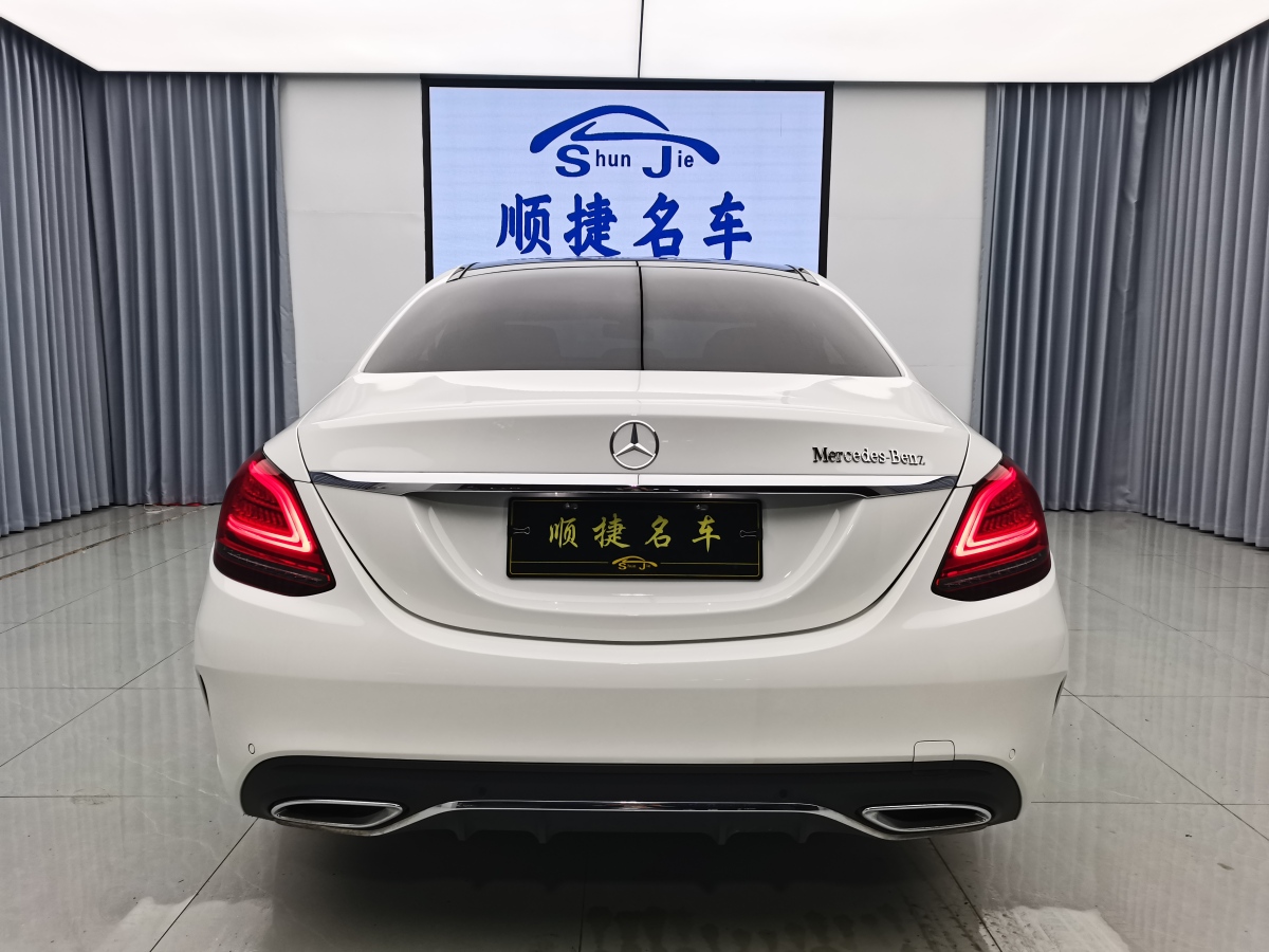 奔馳 奔馳C級  2021款 C 200 L 時尚型運動版圖片