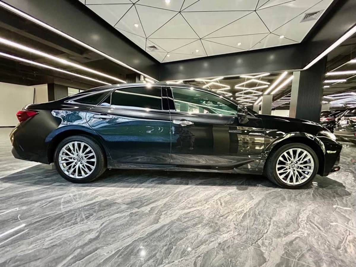 豐田 亞洲龍  2022款 雙擎 2.5L XLE尊貴版圖片